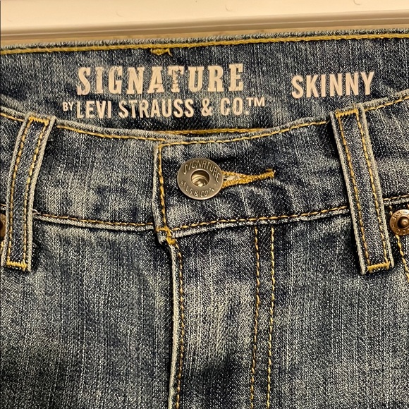 Signature by Levi Strauss Blue Straight-Leg Jeans - Picture 2 of 7